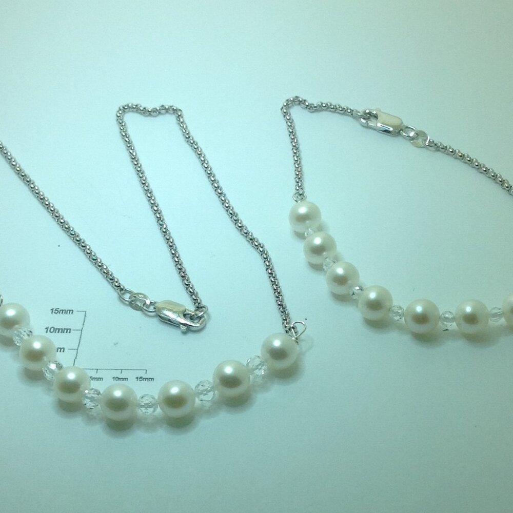 Honora Fresh Water Pearl with Claer Crystal Beads Necklace and Bracelet. - Picture 2 of 4